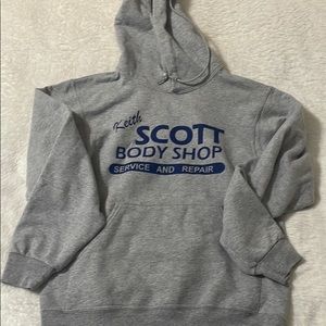 One tree hill sweatshirt